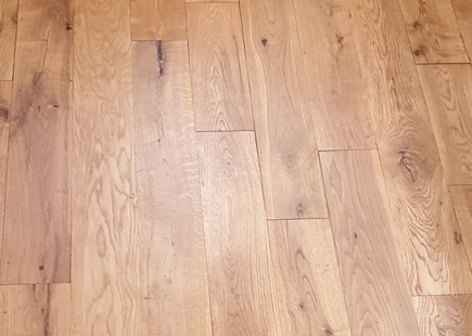 Solid wood flooring